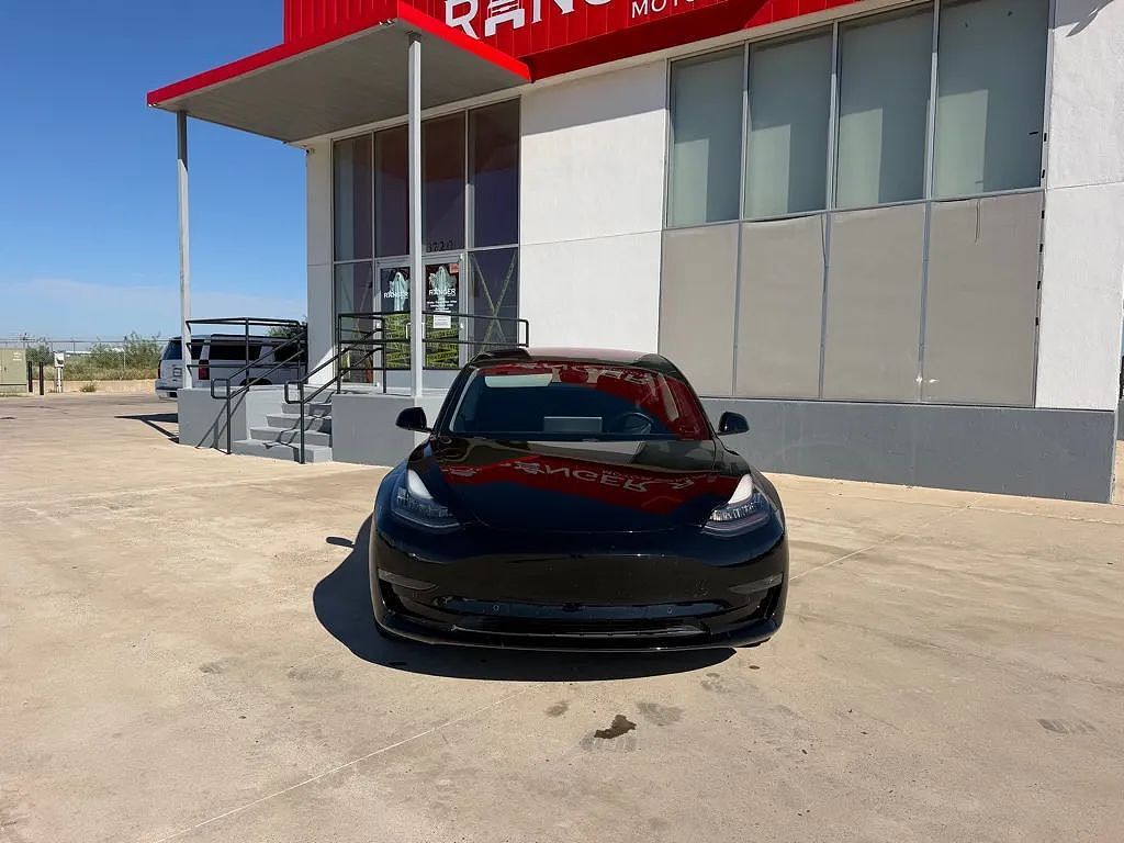2018 TESLA Model 3