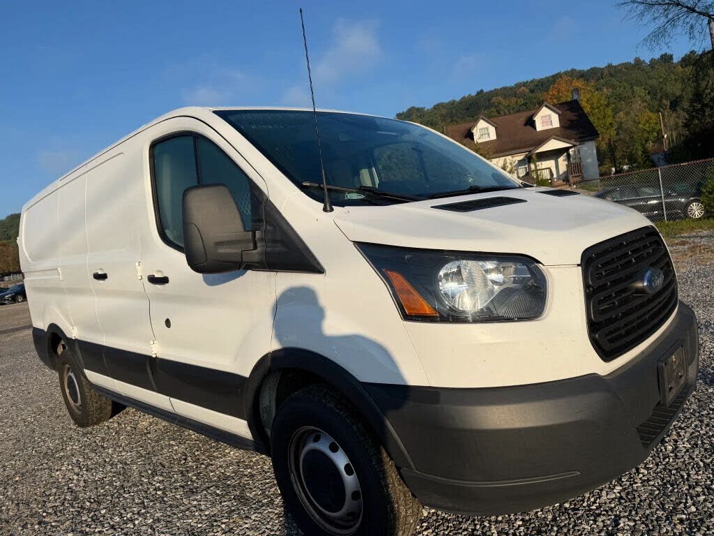 2019 FORD Transit