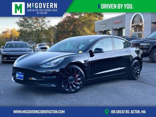 2023 TESLA Model 3