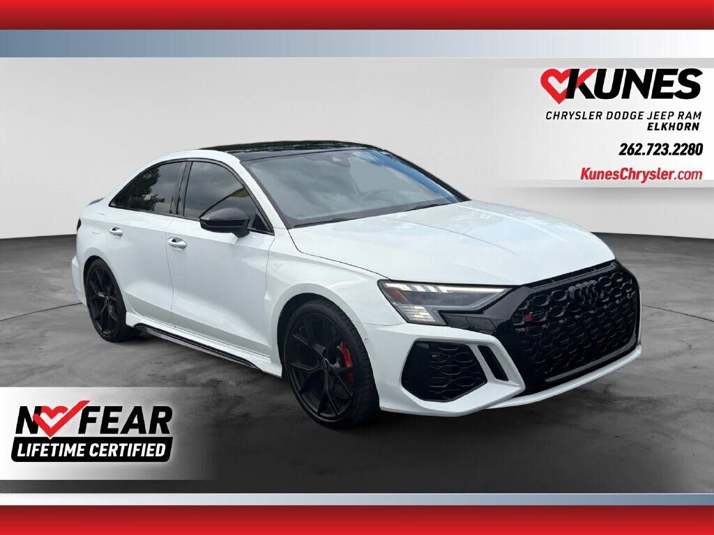 2023 AUDI RS3