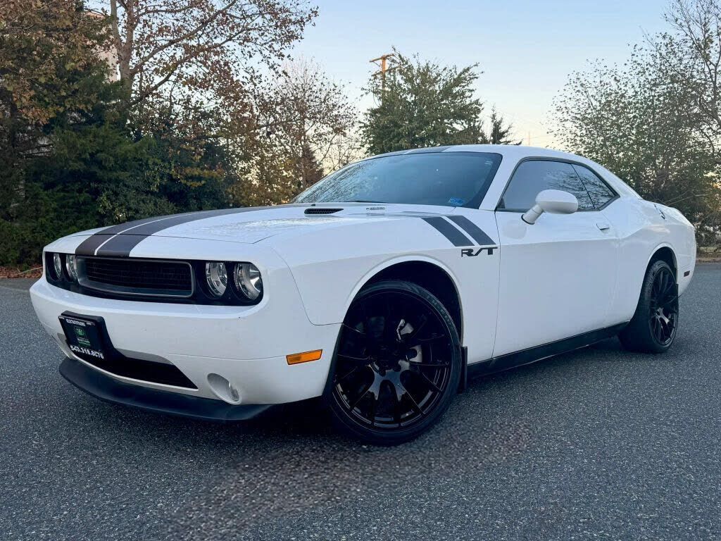 2011 DODGE Challenger