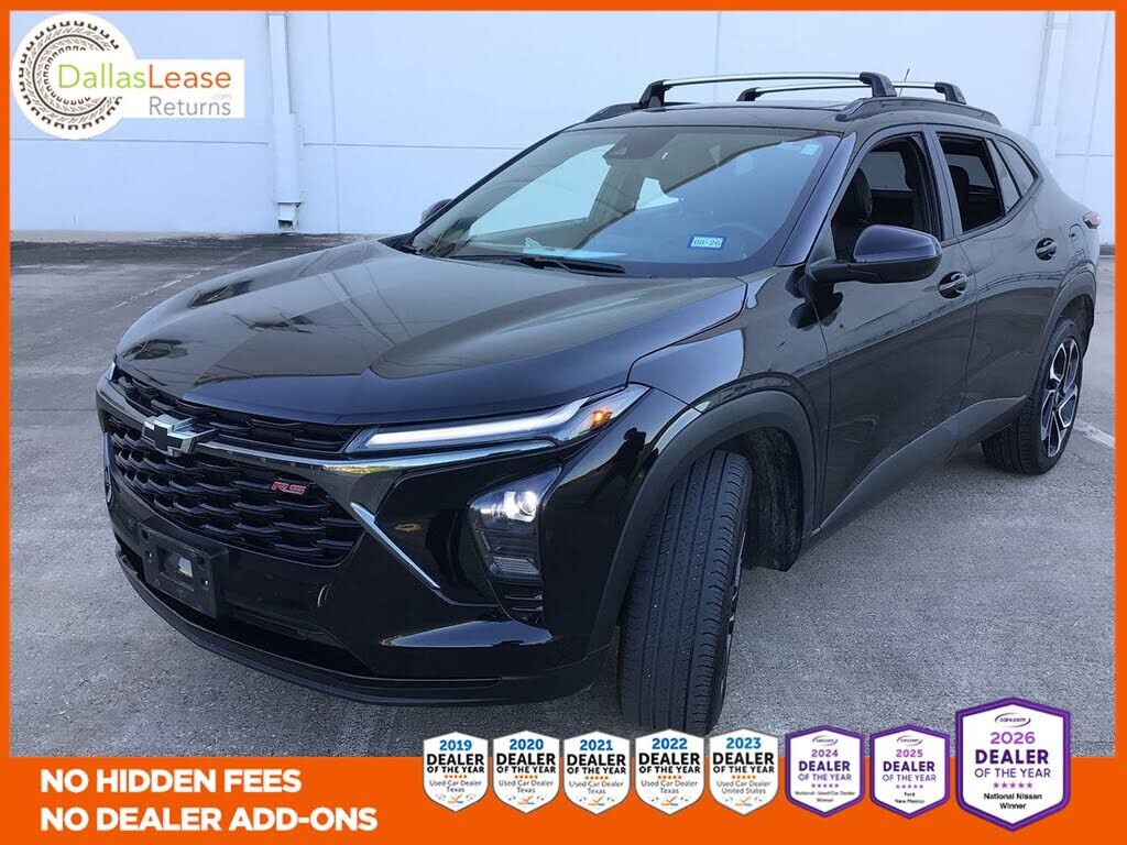 2025 CHEVROLET Trax
