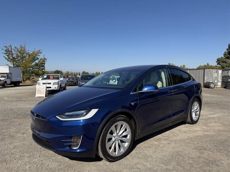 2017 TESLA Model X