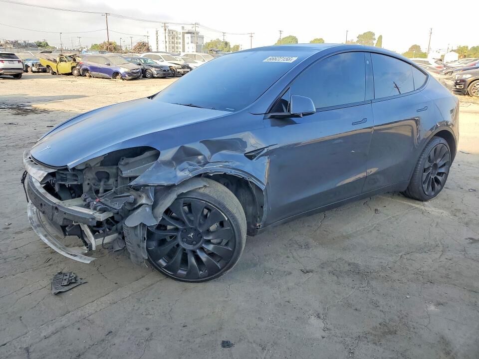 2022 TESLA Model Y