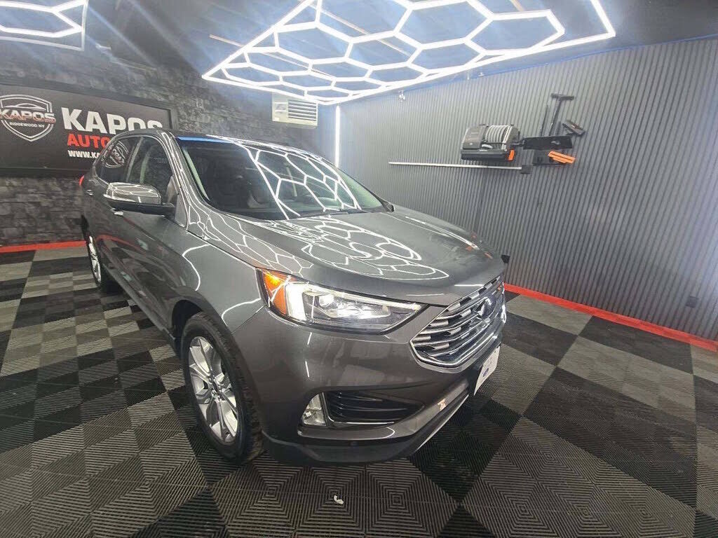 2022 FORD Edge
