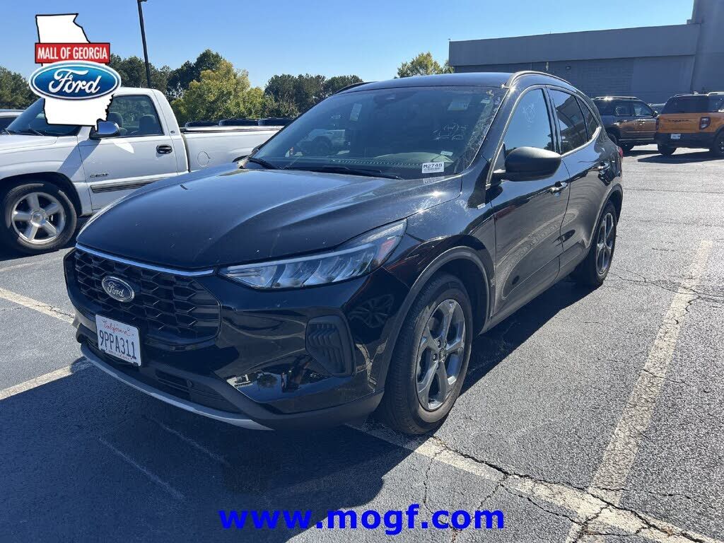 2025 FORD Escape