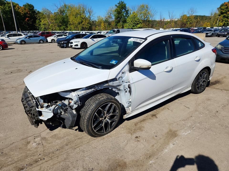 2016 FORD Focus
