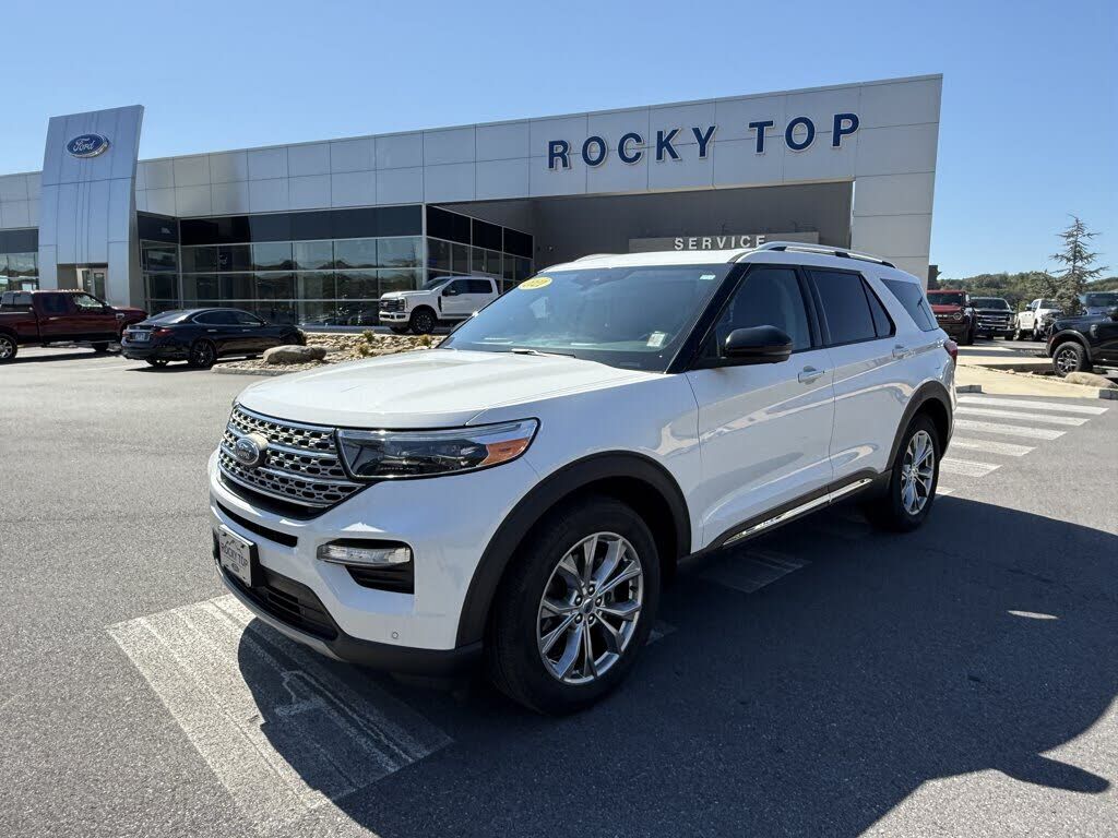 2021 FORD Explorer