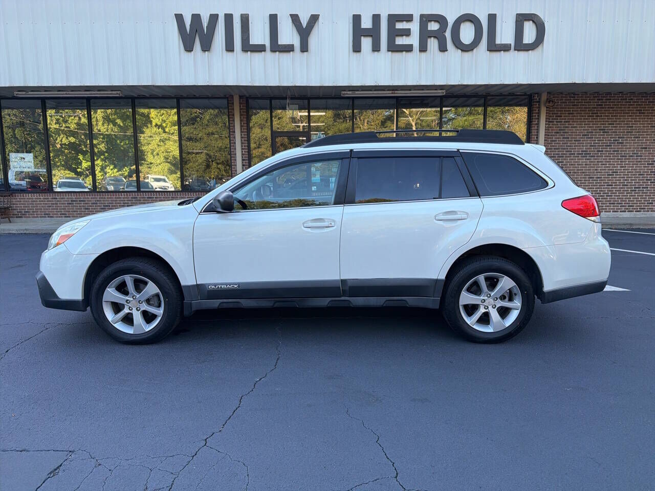 2014 SUBARU Outback