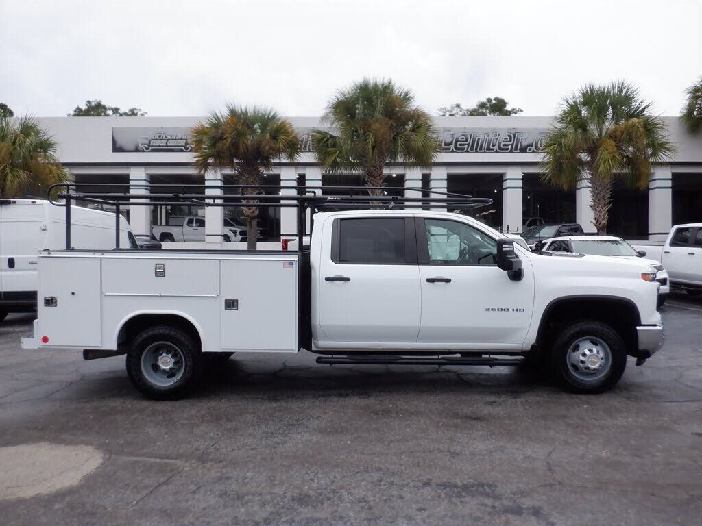 2024 CHEVROLET Silverado HD
