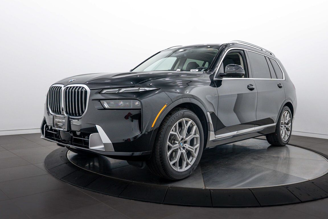 2025 BMW X7