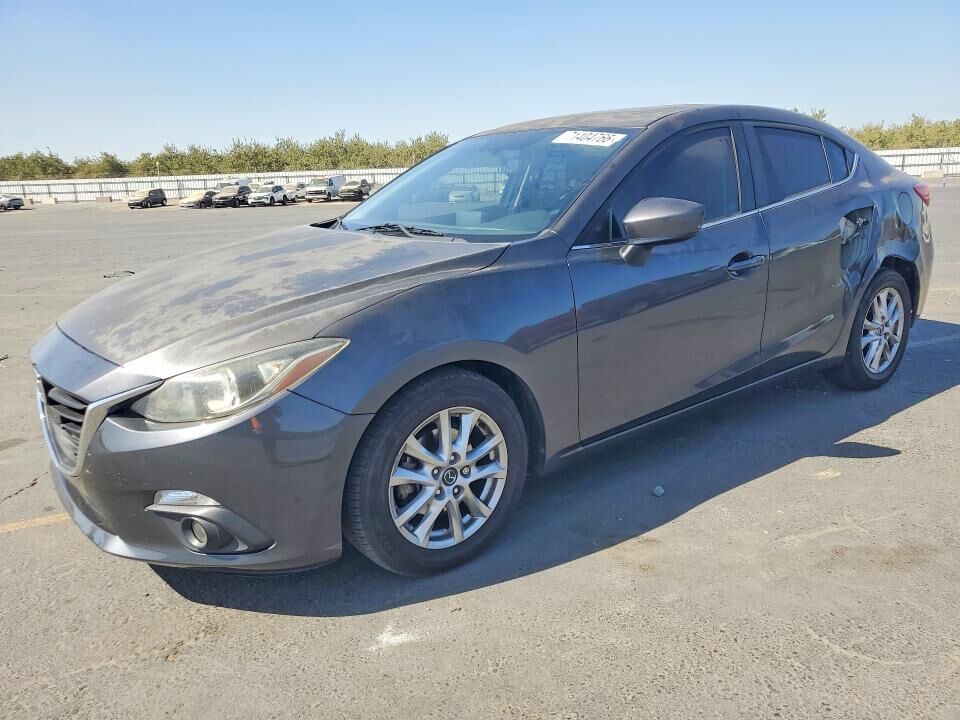 2016 MAZDA Mazda3
