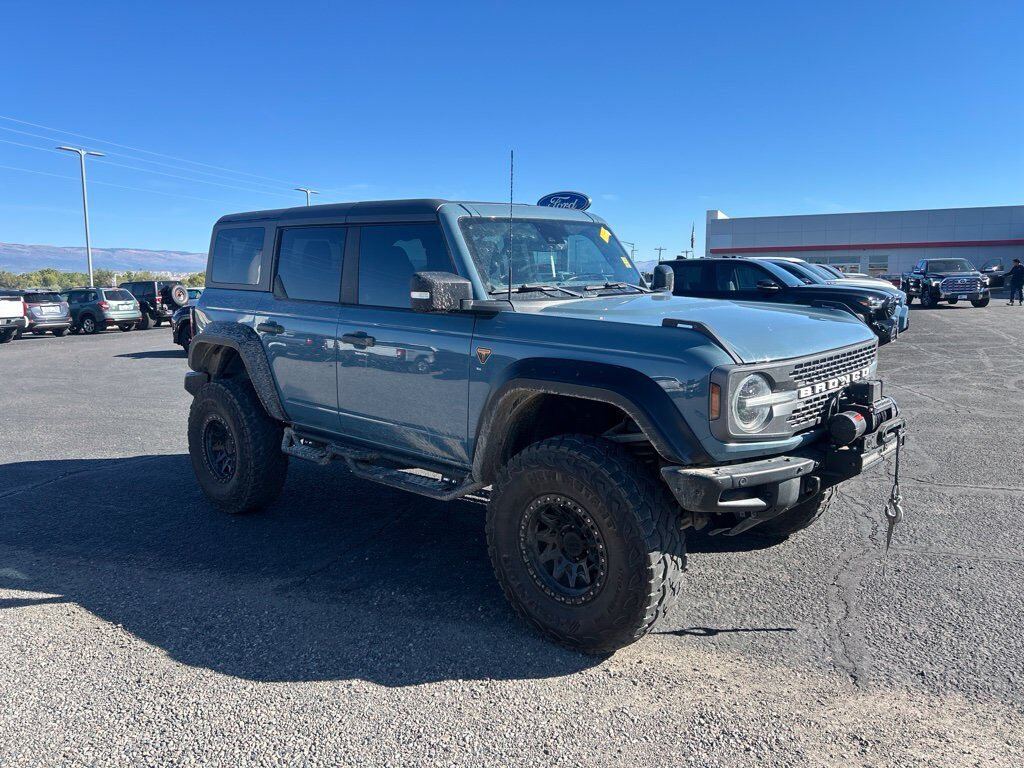 2022 FORD Bronco