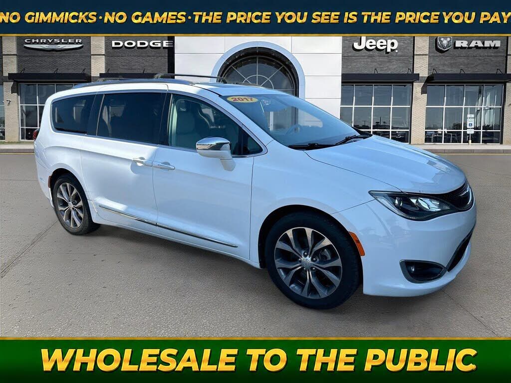 2017 CHRYSLER Pacifica