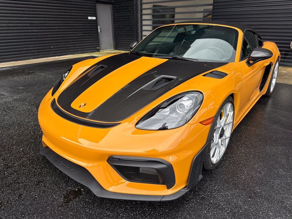 2024 PORSCHE 718