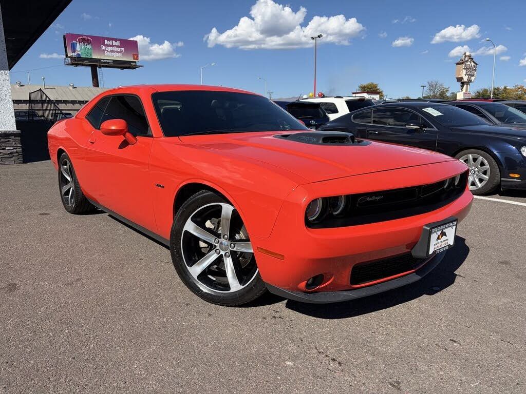 2016 DODGE Challenger