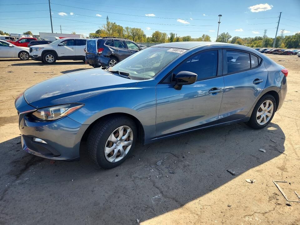 2015 MAZDA Mazda3