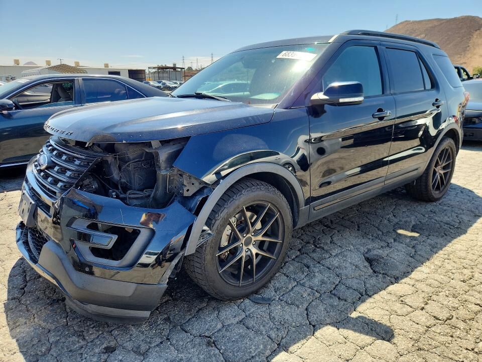 2017 FORD Explorer
