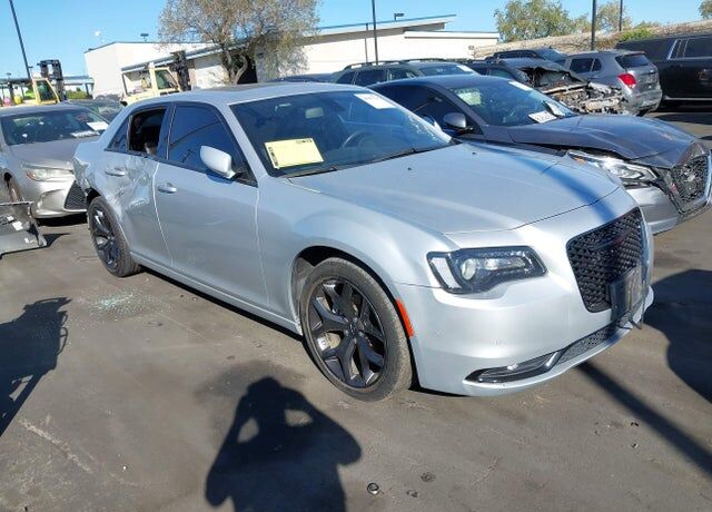2022 CHRYSLER 300