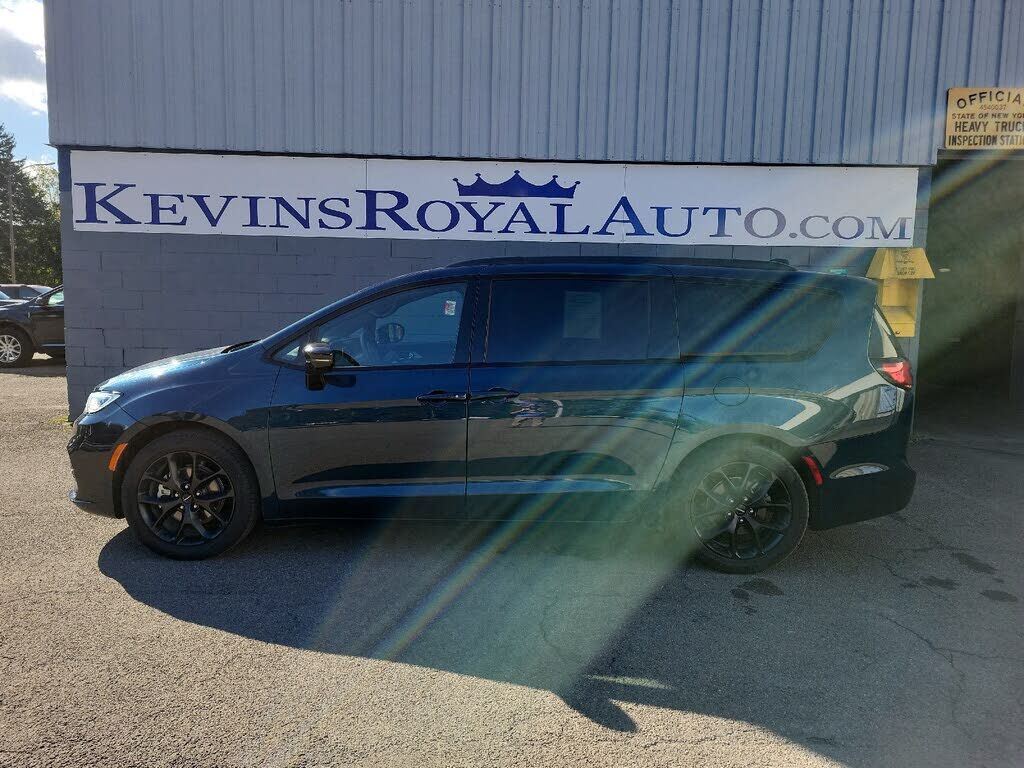 2025 CHRYSLER Pacifica