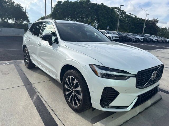 2024 VOLVO XC60