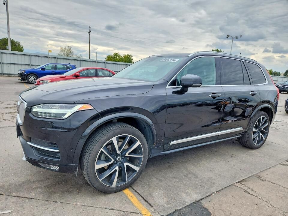 2019 VOLVO XC90