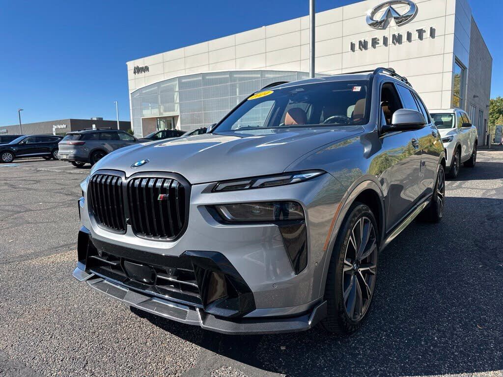 2024 BMW X7