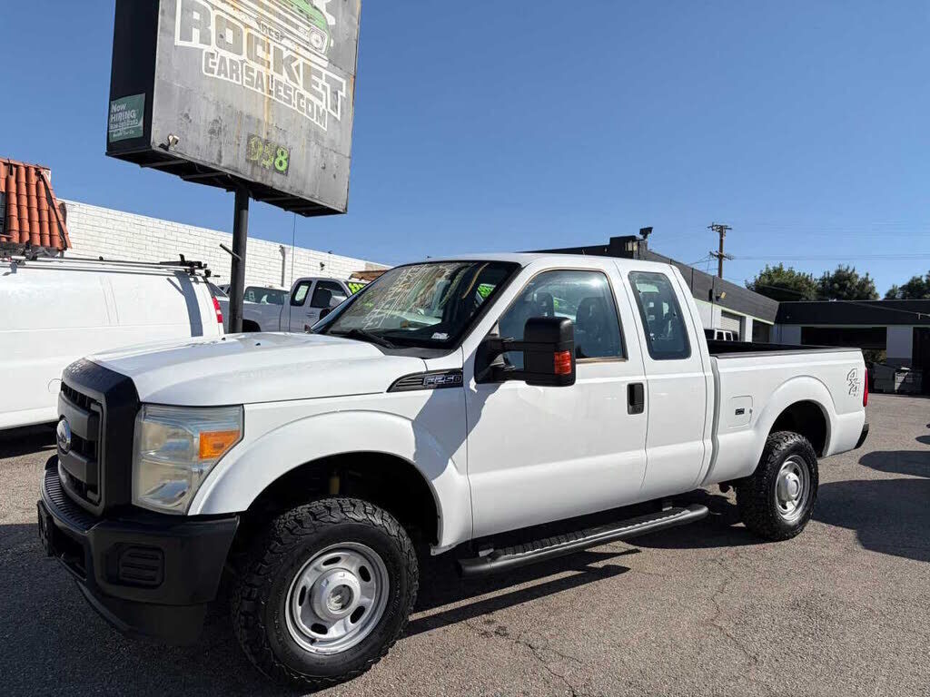 2011 FORD F-250