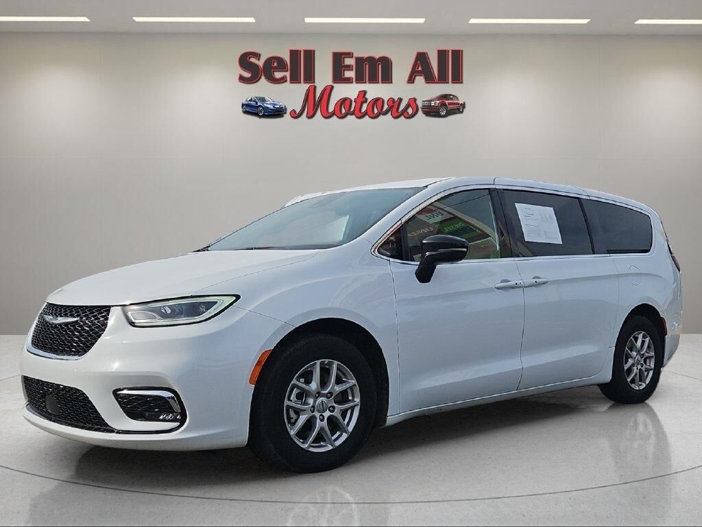 2025 CHRYSLER Pacifica