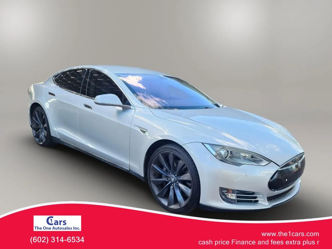 2014 TESLA Model S