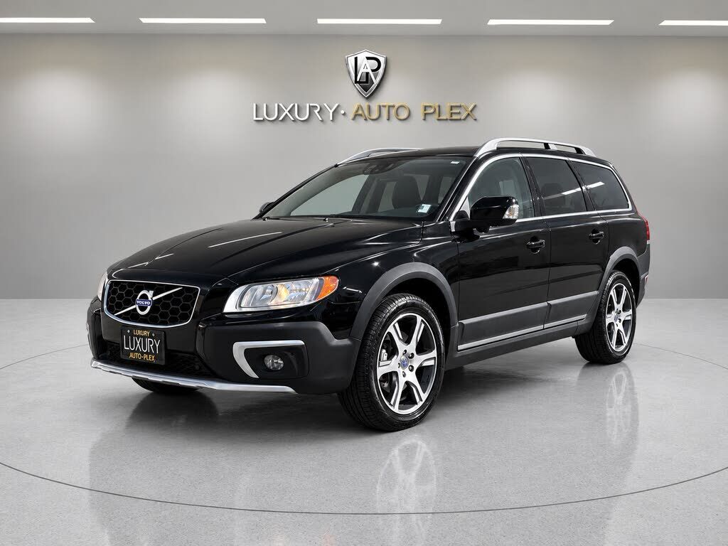 2015 VOLVO XC70