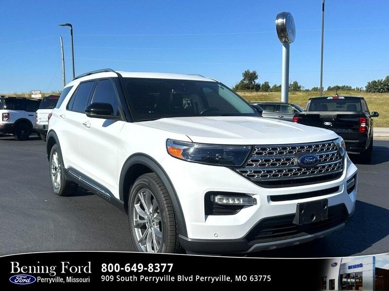 2021 FORD Explorer