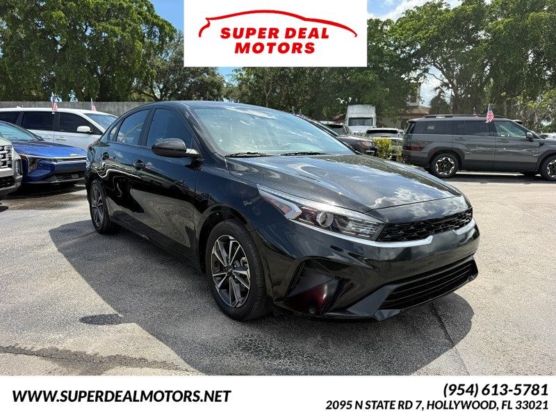 2023 KIA Forte