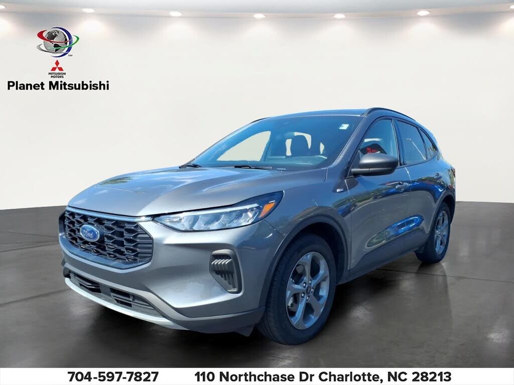2025 FORD Escape