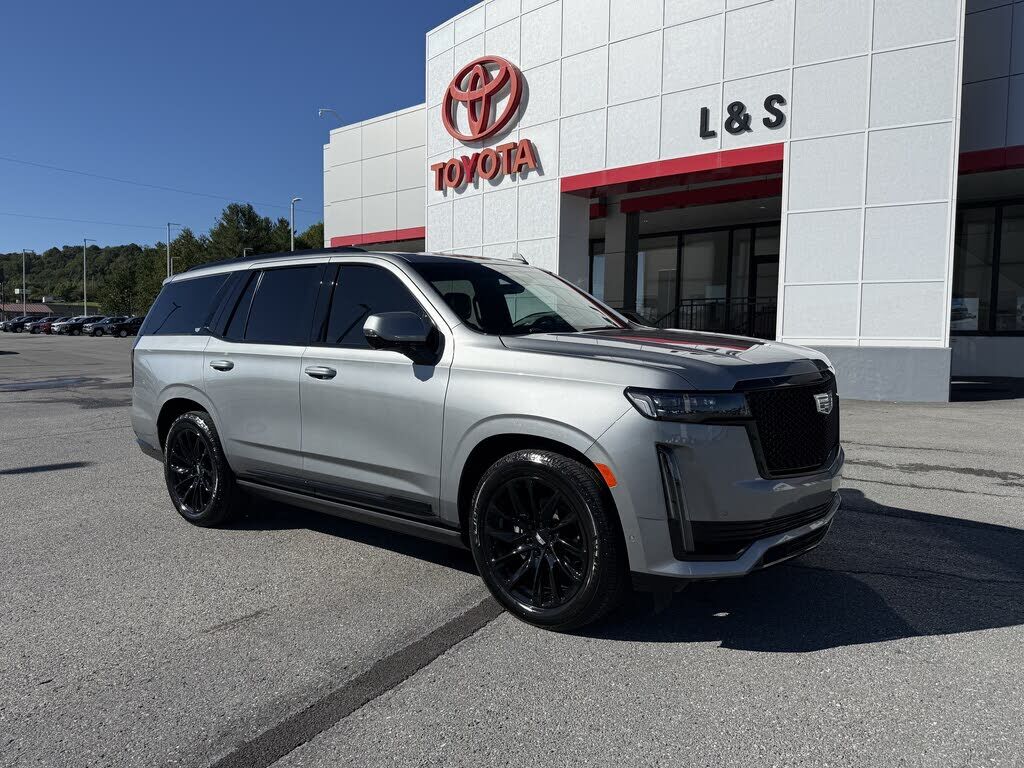 2024 CADILLAC Escalade