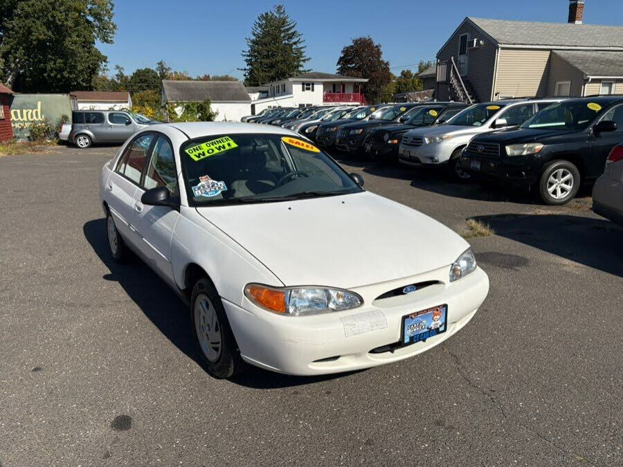 1997 FORD Escort