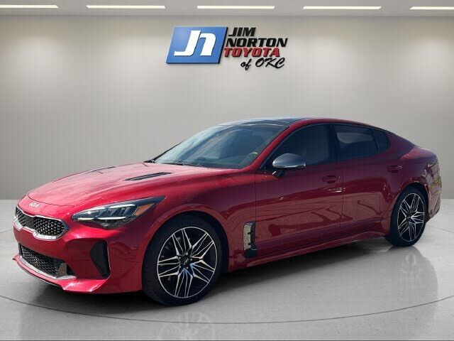 2022 KIA Stinger