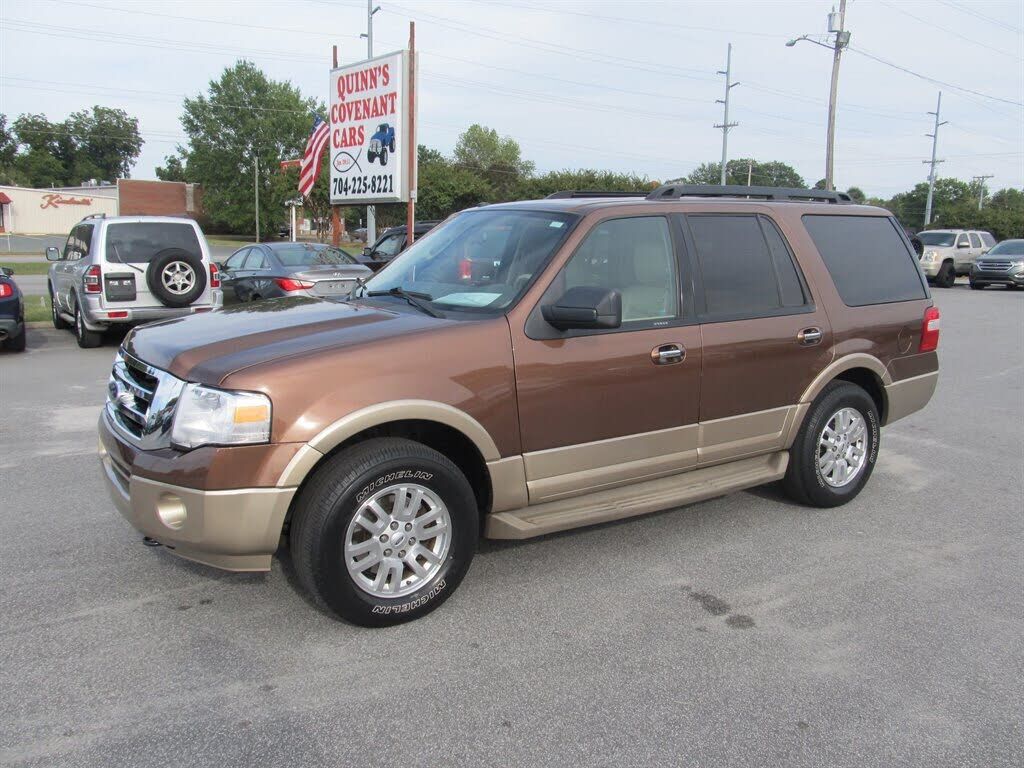 2011 FORD Expedition