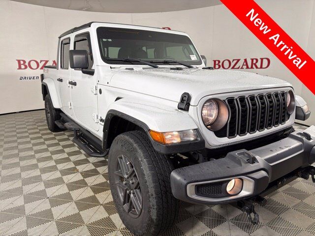 2024 JEEP Gladiator