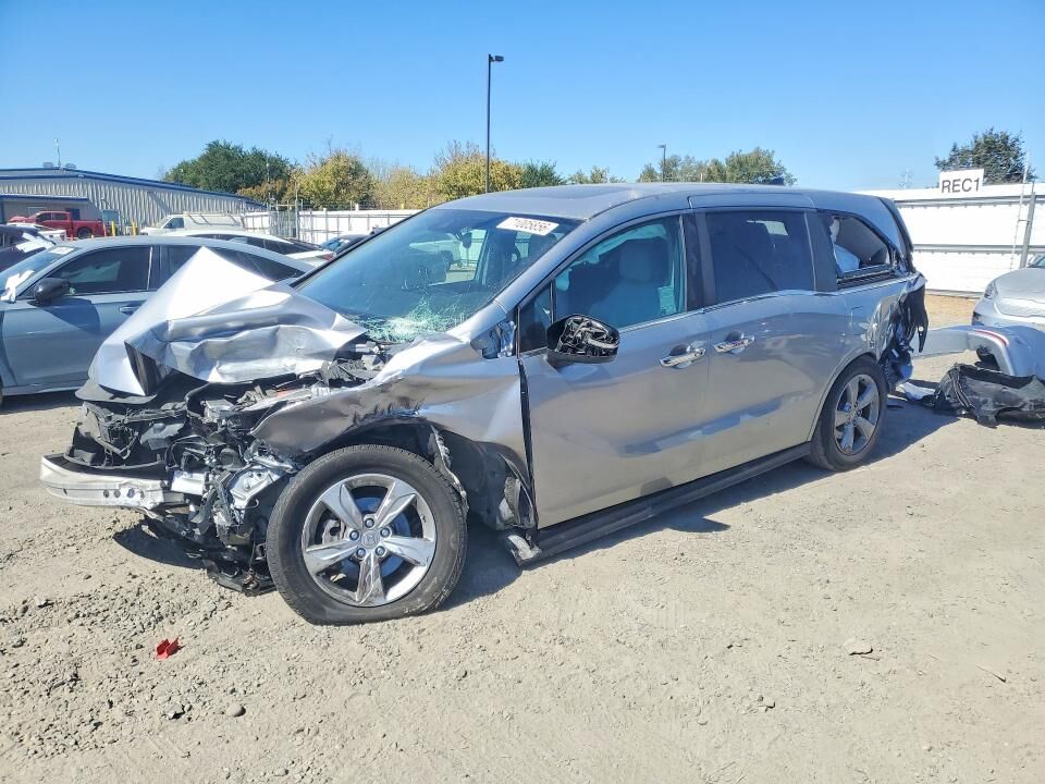 2019 HONDA Odyssey