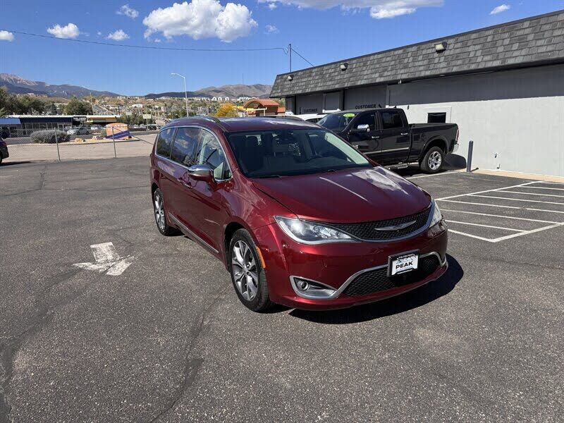 2018 CHRYSLER Pacifica