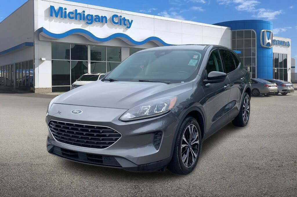 2022 FORD Escape