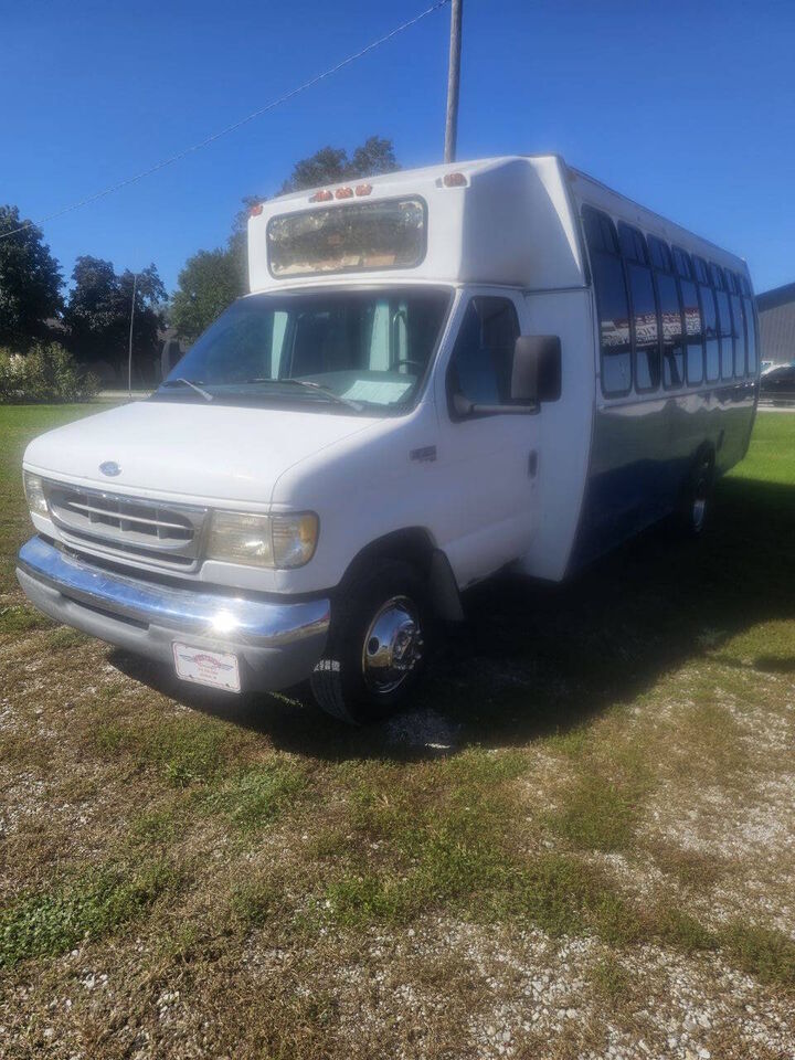 1997 FORD E-450