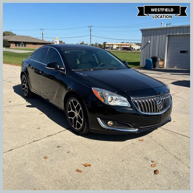 2017 BUICK Regal