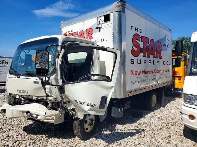 2024 ISUZU NPR-XD