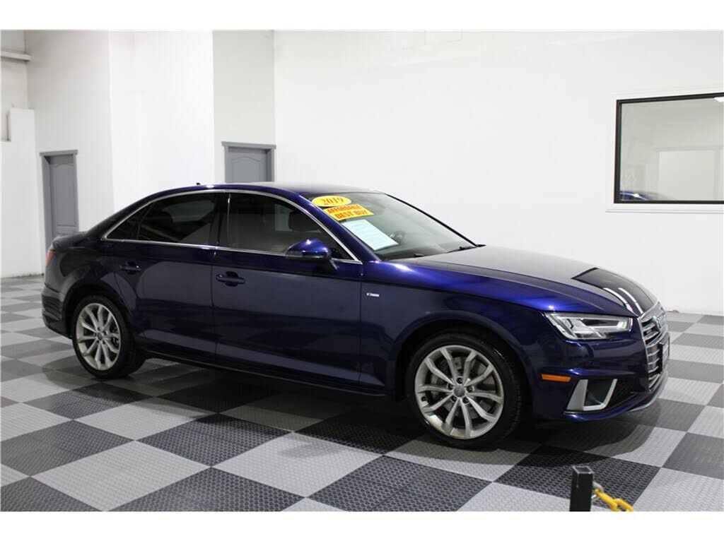 2019 AUDI A4