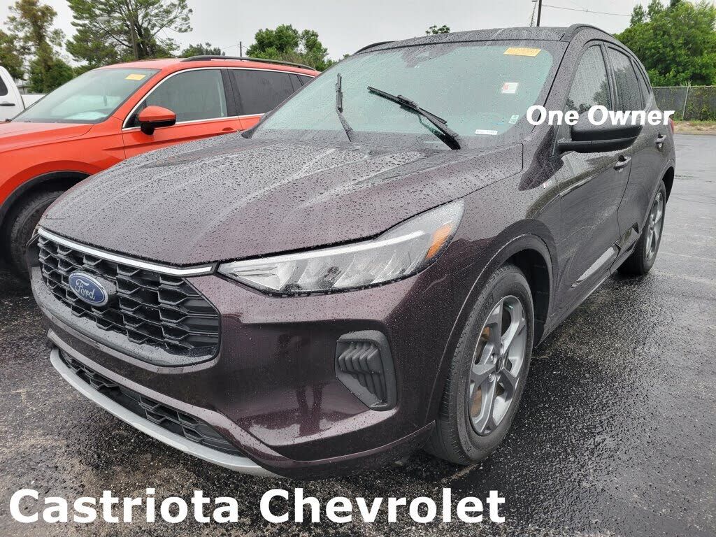 2023 FORD Escape