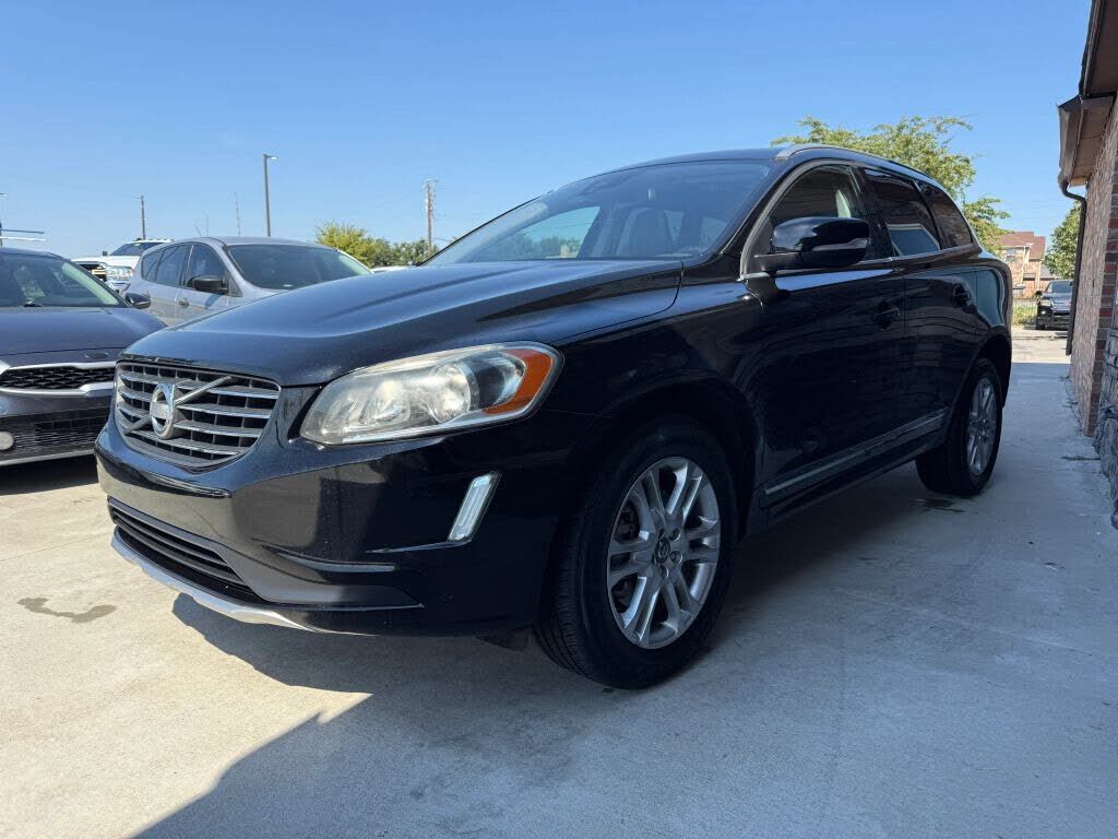 2015 VOLVO XC60