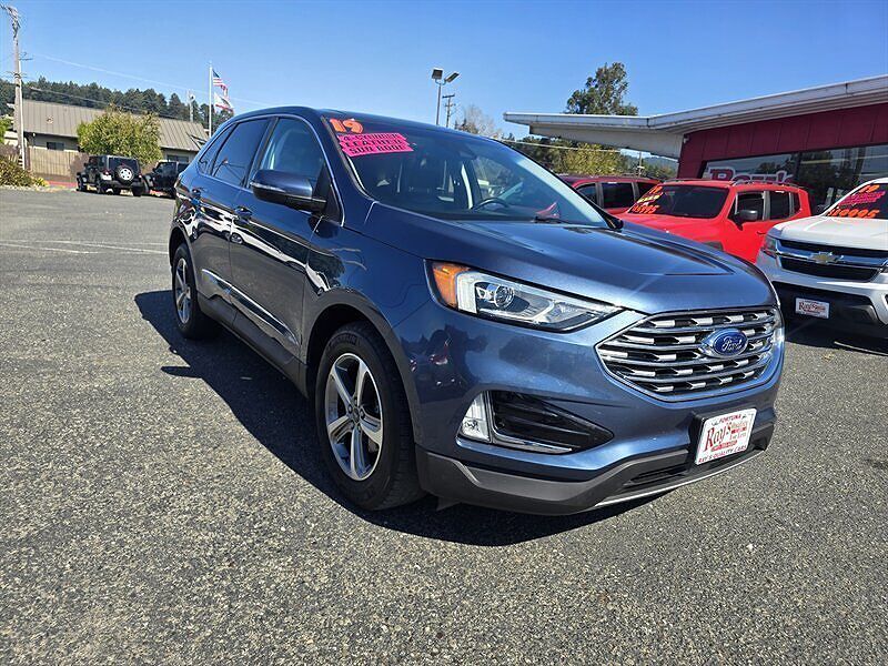 2019 FORD Edge
