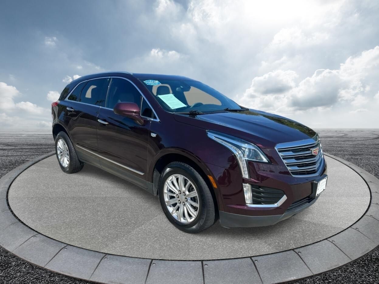 2017 CADILLAC XT5